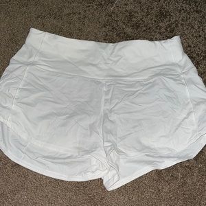 Lululemon run white shorts size 6
